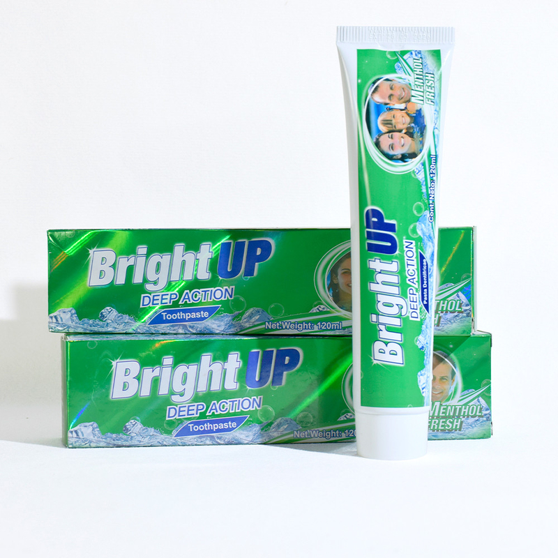 إضاءة أعلى Deep Action Menthol معجون أسنان طازج 120ml - تجربة إحساس تبريد فوري النعناع العشبي