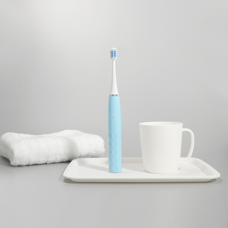 Ultra Whitening Sonic 0.7W فرشاة أسنان كهربائية للعناية بالفم IPX7 للسفر